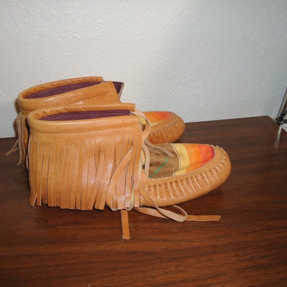 Gorgeous Sz 6 L & B Fringed Moccasins Slip On leather Aztec Boots Shoes - Picture 13 of 13